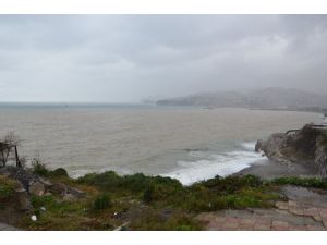 Zonguldak’ın Çamuru Karadeniz’e Aktı