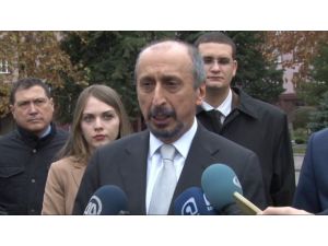 Bu Yeni Partinin Adı Bir Garip