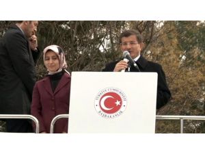 Davutoğlu: Allah Kobani’yi Korusun