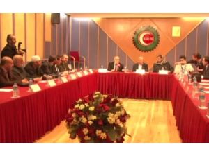 Filistin Başbakan Yardımıcısı Ve Milletvekilleri Hak-iş’te