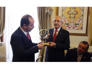 Kılıçdaroğlu’na Yöresel Hediyeler