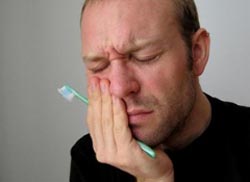 Dişlerimizi neden ağrır