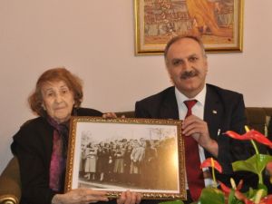 Öğretmenleri Başbakan Yardımcısı Arınç’ı Anlattı