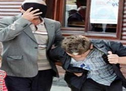 3 dilenci 2 haftada 15 bin lira topladı