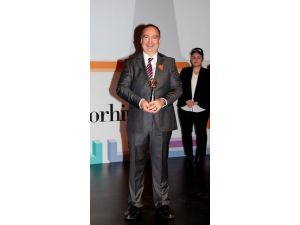 Carrefoursa Genel Müdürüne “Perakendeye Katkı” Ödülü