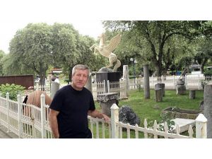 Halı Sahada Kalp Krizi Geçirip Öldü