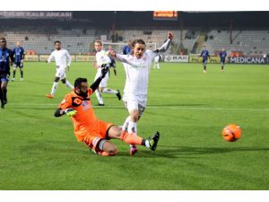Samsunspor İle Gaziantep B.ş.bld.spor Karşılaşıyor