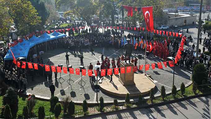 Kahramanmaraşta Bayrak Coşkusu