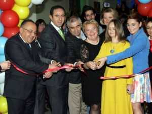 Antalyada Rus Ve Ukraynalılar, Dostluk Şenliğinde Buluştu