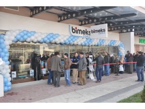 Bimeks Bursa’daki 4. Mağazasını İnegöl Avmde Açtı