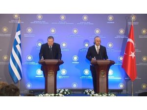 Yunan Bakana Talepleri Sıraladı