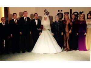 Cumhurbaşkanı Erdoğan, İşlerin Oğlunun Nikah Şahitliğini Yaptı