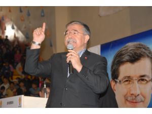 Milli Savunma Bakanı Yılmaz Siverekte