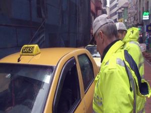 Trafik Ekiplerinden Kış Lastiği Uyarısı