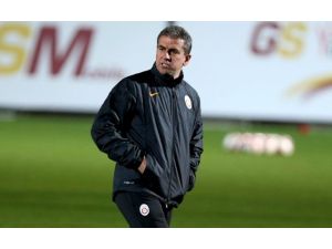 Galatasaray’daki İlk Antrenmanına Çıktı