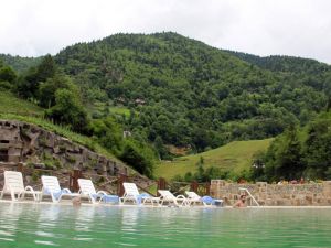 Rize’de Günübirlik Termal Tur Dönemi