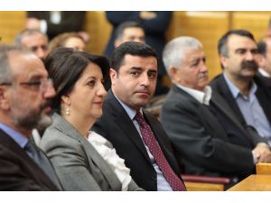 Demirtaş’tan Seçim Barajı Önerisi