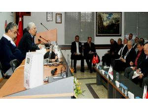 Prof. Dr. Yeprem: “Kafa Kesme Olayları Haricilik Uygulamalarına Benziyor”