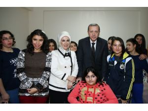 Cumhurbaşkanı Erdoğandan Engelsiz Yaşam Merkezine Sürpriz Ziyaret