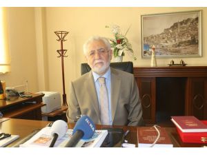 Artuklu Üniversitesi Rektörü Görevinden Alındı