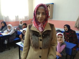 (Özel Haber) Ayşe Öğretmenden Ayakta Kalma Dersi