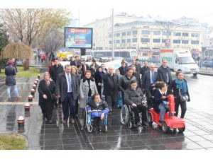 İşe Alınmayan Engellilere Belirli Ücret Verilsin Talebi