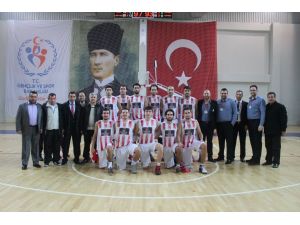 Yalova Belediyespor Adım Adım 3. Lige İlerliyor