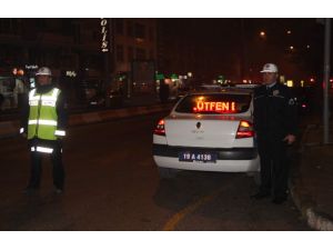 Polisin Sürücüleri Megafonla Uyarısı Tarihe Karışıyor