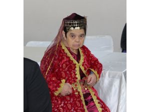 Özel Öğrenciler Hünerlerini Sergiledi