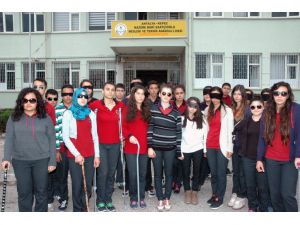 Antalyada Liselilerden Anlamlı Etkinlik