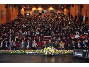 Sivas’ta Engelli Öğrencilerden Mehteran Gösterisi