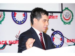 Yüzyılın Barış Zirvesinde Türkiyeyi Ferudun Cevahiroğlu Temsil Etti