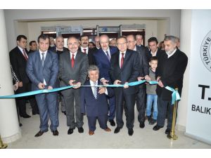 Balıkesirde Gravür Ve Hat Sergisi