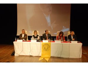 “Çözüm Süreci Ve Barış İçin Yeni Anayasa” Paneli