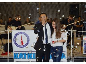 Sahnede Evlilik Teklifi