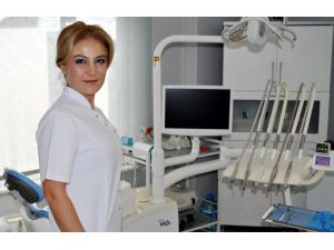 Anne Babaların Bilinçsizliği Çocuklarda Diş Çürüğüne Sebep Oluyor