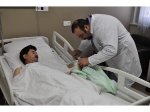 Diyarbakır’da Kopan Parmağı Gaziantep’te Dikildi