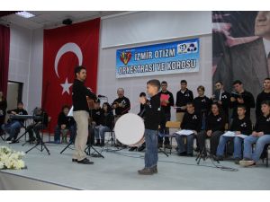 Otizm Korosunun Nağmeleri Yüreklere Dokundu