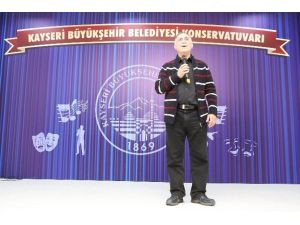 Müsteşar Kemal Oyunculuk Tüyoları Verdi