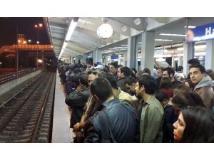 İzmir’de Metro İsyanı