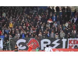 Beşiktaş-sarıyer Maçında Emre’ye Küfür