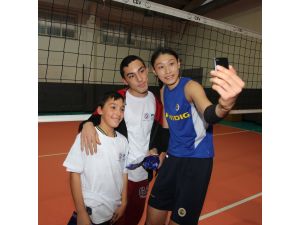 Fenerbahçe Grundige Özel Ziyaret