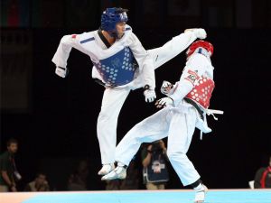 Servet Tazegül, Yarı Finale Yükseldi