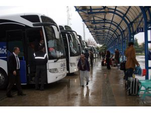 Yolcular Şehirlerarası Otobüs Bileti Fiyatlarının Düşmesini Bekliyor