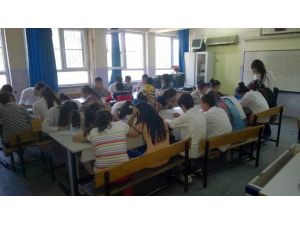 ’Siber Zorbalık’ Mercek Altında
