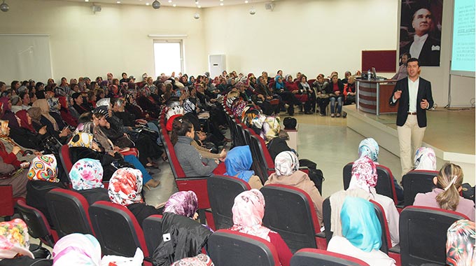 Sağlıkta Eğitim Günleri Devam Ediyor