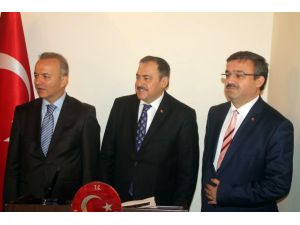 Orman Ve Su İşleri Bakanı Prof. Dr. Veysel Eroğlu’ndan Yalova’da Kesilen Ağaçlarla İlgili Açıklama