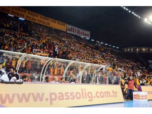Galatasaraydan Taraftara Uyarı