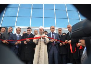 Kalkınma Bakanı Cevdet Yılmaz Ve Diyanet İşleri Başkanı Görmez Bingölde