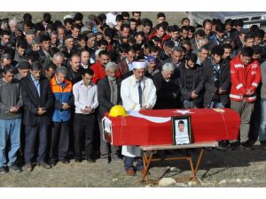 Maden İşçisi Haznedar Gözyaşlarıyla Defnedildi
